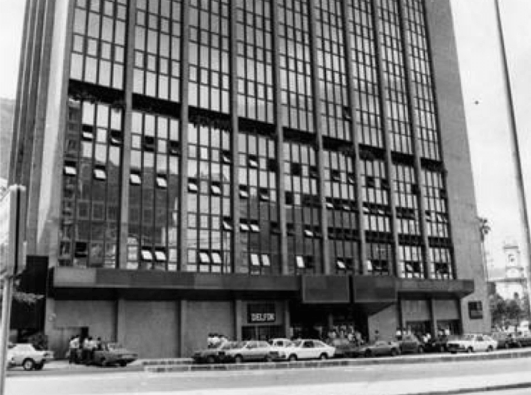 LAGOA CORPORATE - Retrofit 1